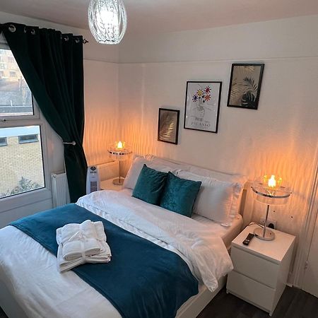Апартаменти Luxury 1Bed Holiday Flat-10 Minutes From London Bridge & 3Mins Walk To Lewisham Dlr Екстер'єр фото